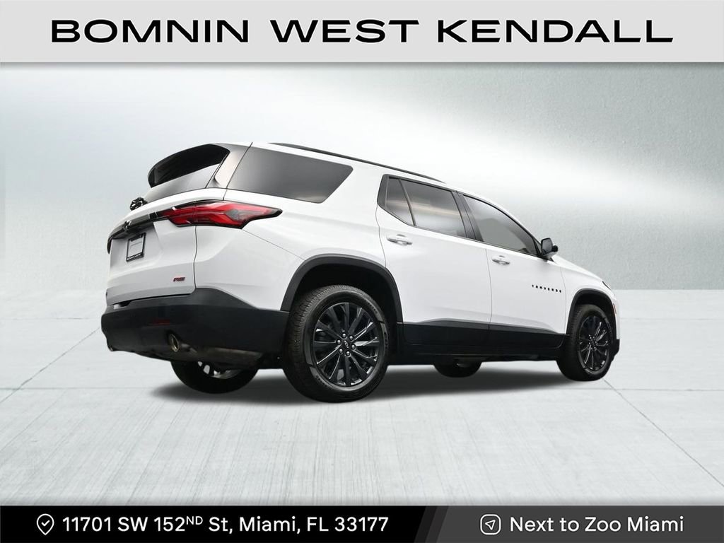 Used 2022 Chevrolet Traverse RS image 24