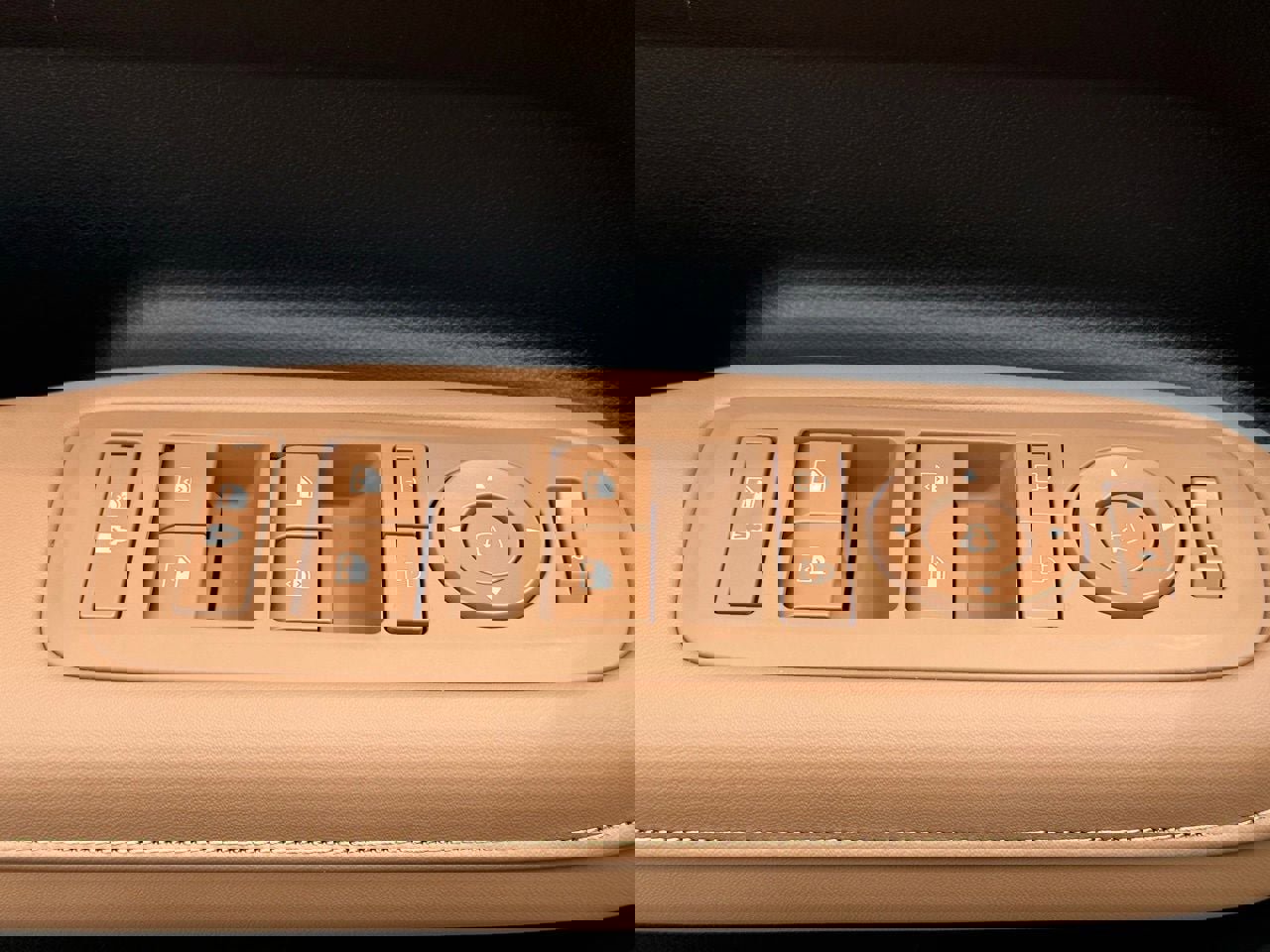 Certified 2026 Hyundai Santa Fe Calligraphy image 31