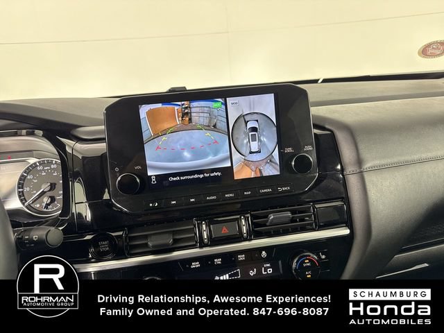 Used 2025 Nissan Pathfinder SL AWD/4WD image 9