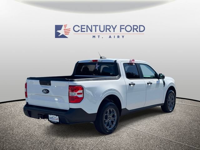 Used 2026 Ford Maverick XLT w/ Equipment Group 301A AWD/4WD image 2