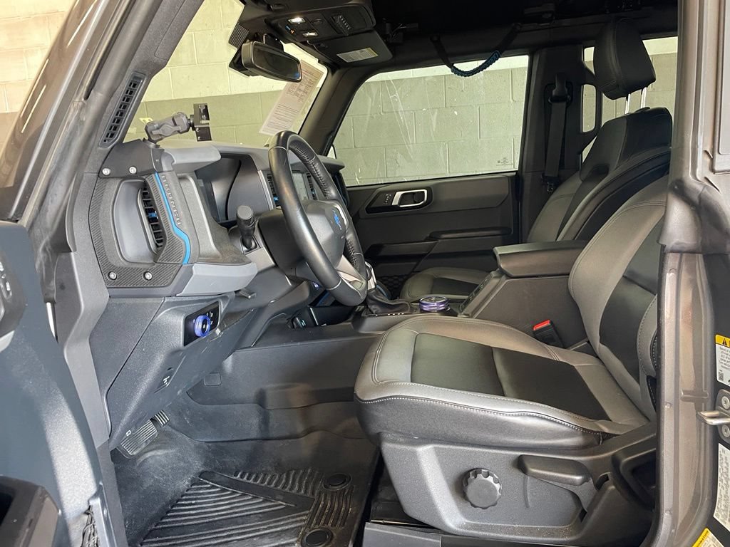Used 2024 Ford Bronco Black Diamond AWD/4WD image 10