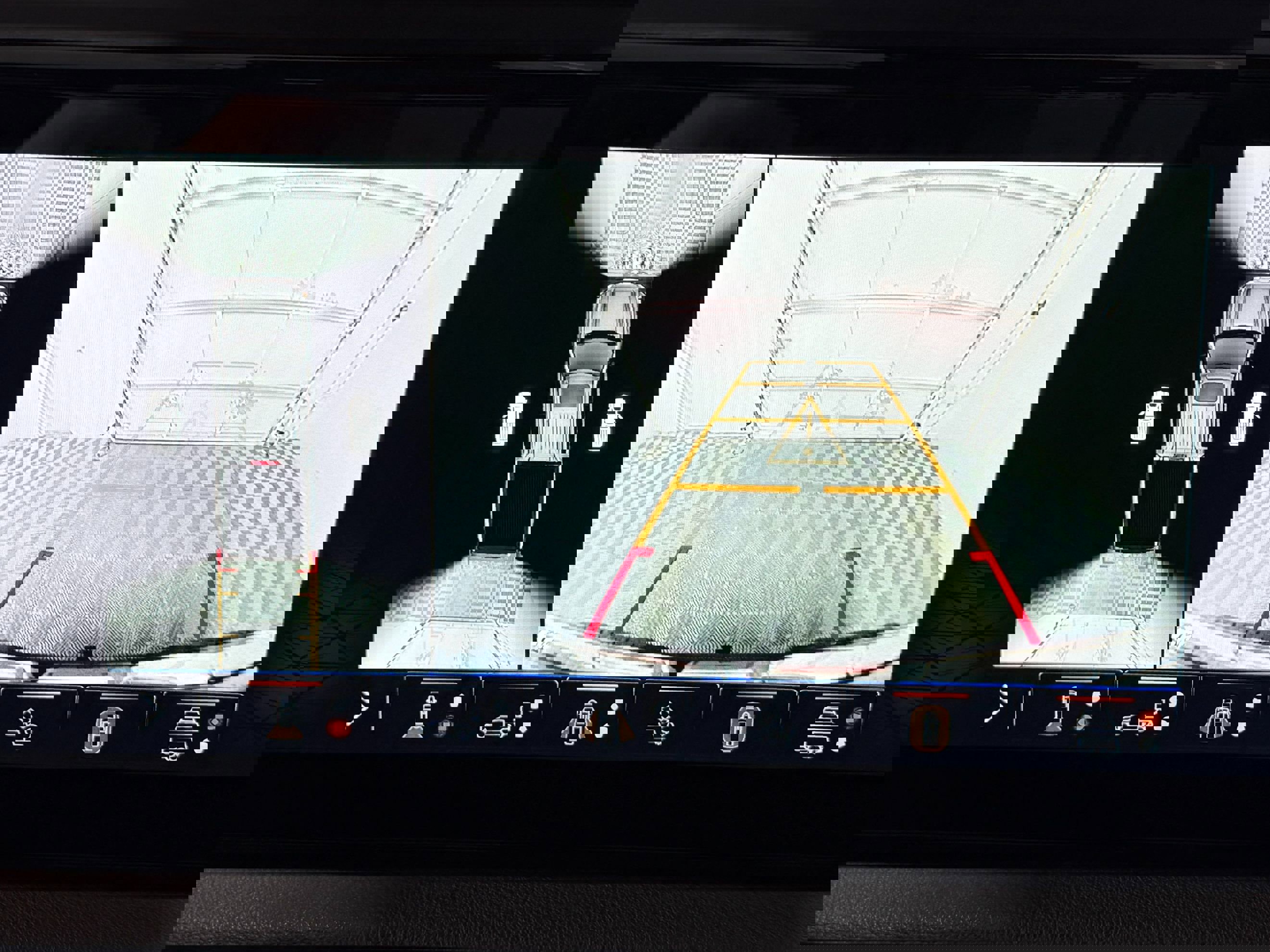 Used 2024 GMC Sierra 1500 AT4 w/ Technology Package image 30