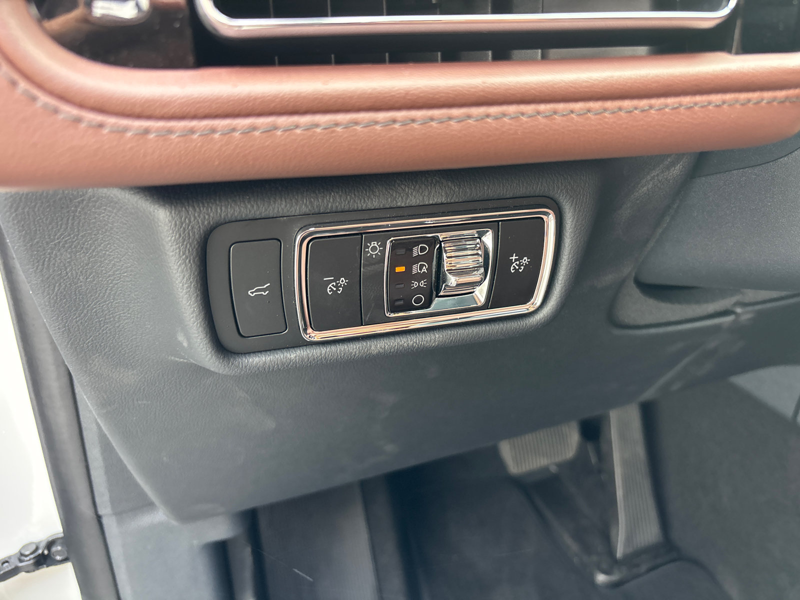 New 2026 Lincoln Aviator Reserve AWD/4WD image 14