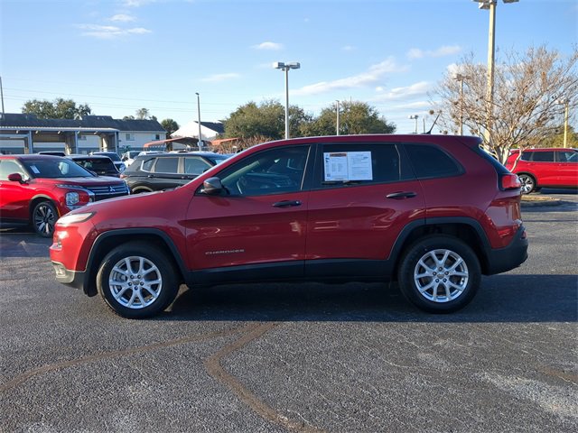 Used 2017 Jeep Cherokee Sport w/ Trailer Tow Group image 2