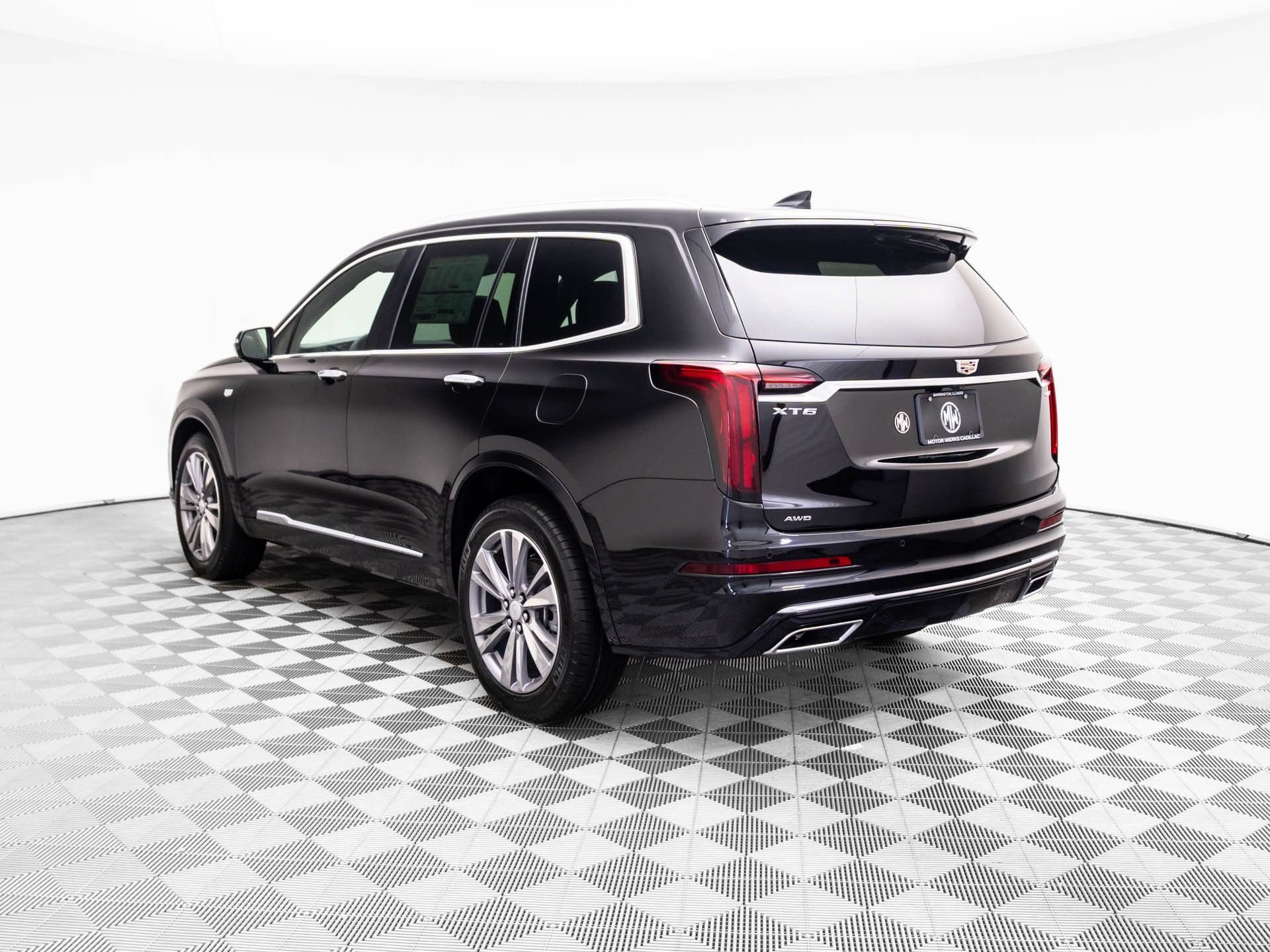 New 2025 Cadillac XT6 Premium Luxury image 3