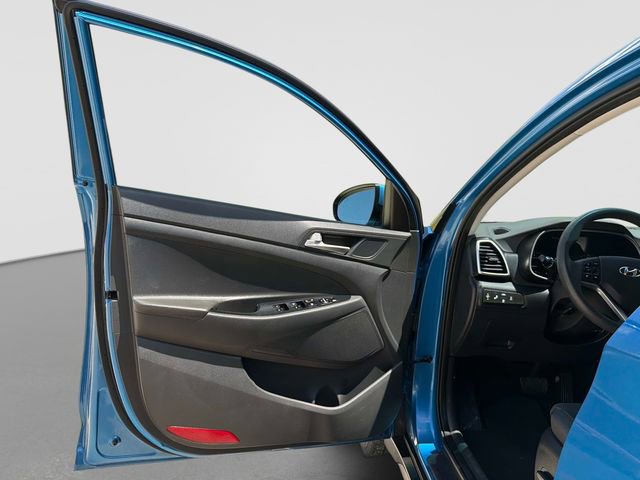 Used 2021 Hyundai Tucson Value w/ Cargo Package AWD/4WD image 17