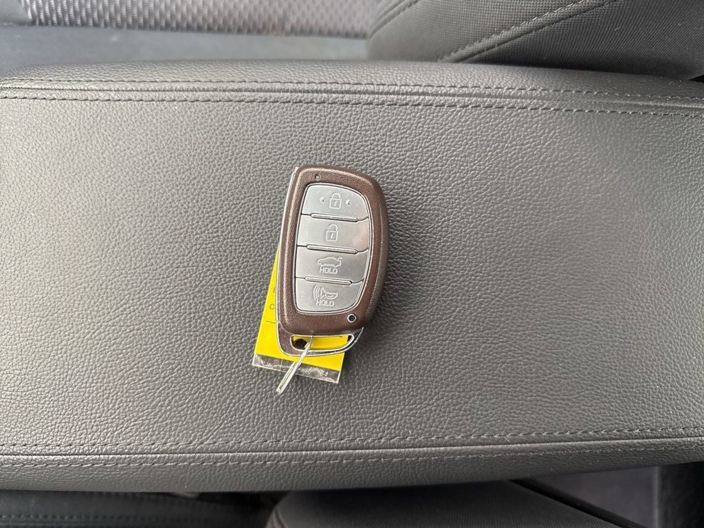 Used 2019 Hyundai Sonata SEL w/ Cargo Package image 32