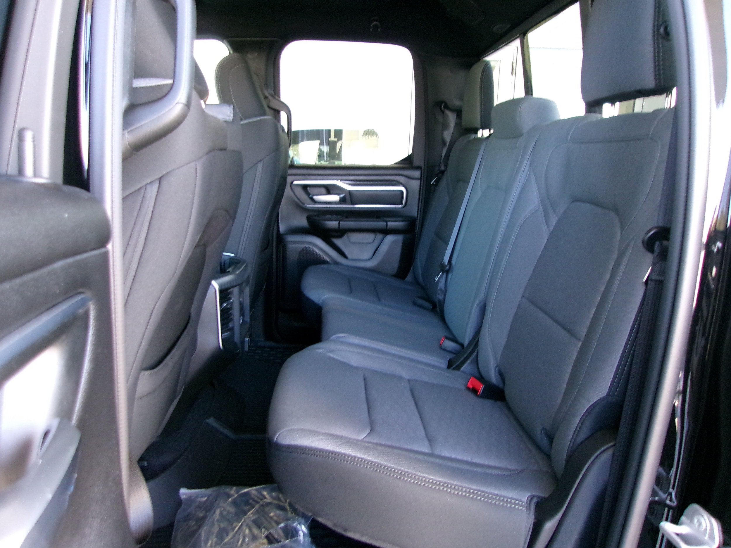 New 2025 RAM 1500 Big Horn AWD/4WD image 16