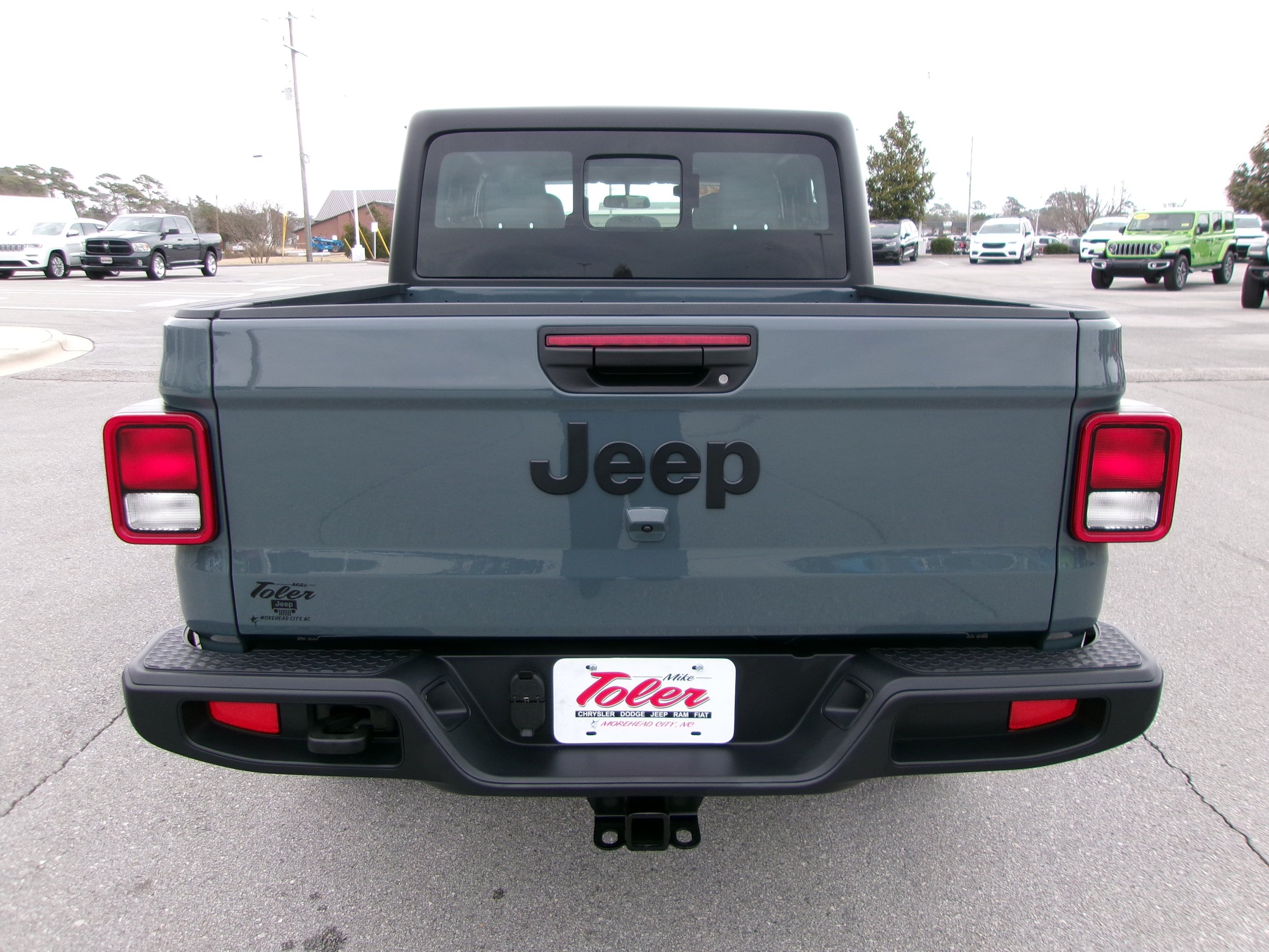 New 2026 Jeep Gladiator Sport AWD/4WD image 21