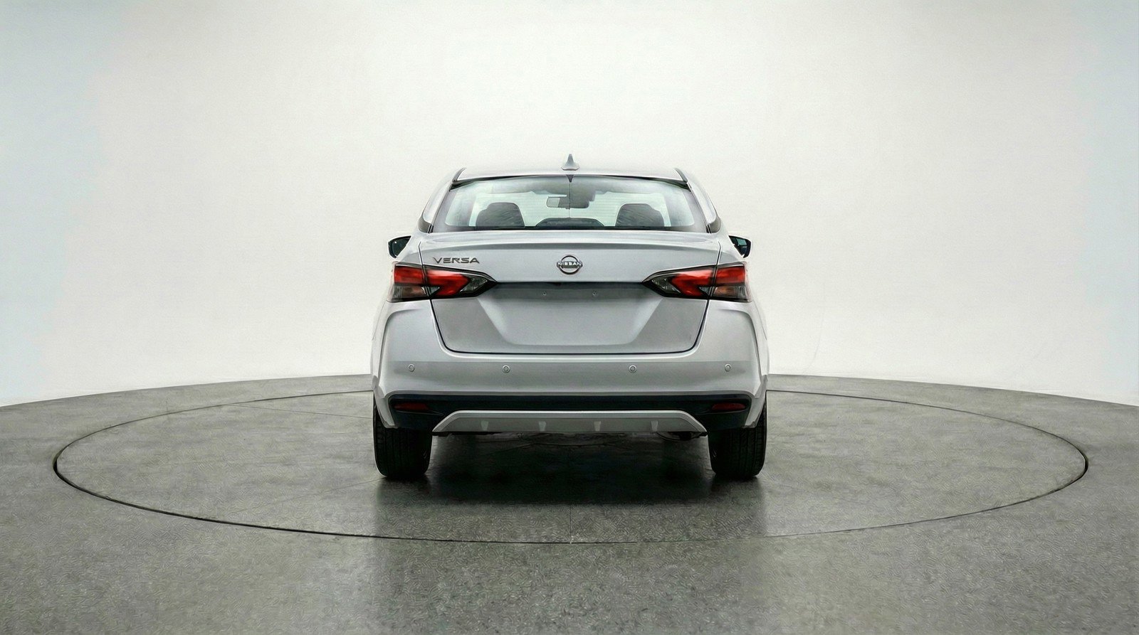 Used 2025 Nissan Versa SV FWD image 7