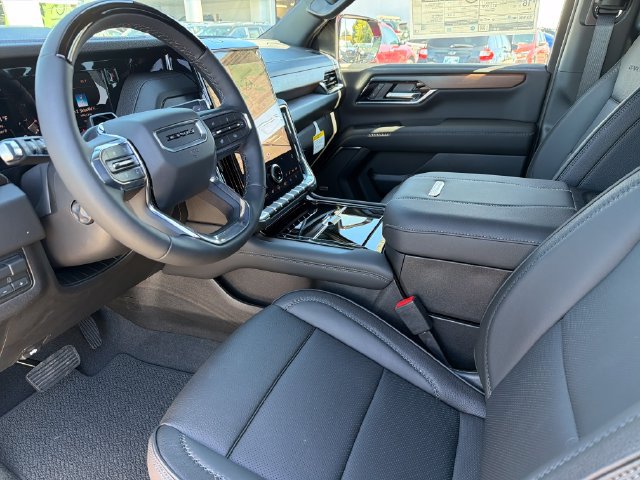 New 2026 GMC Yukon XL Denali AWD/4WD image 16
