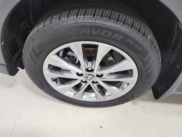 Used 2017 Toyota RAV4 Limited w/ Protection Package image 42