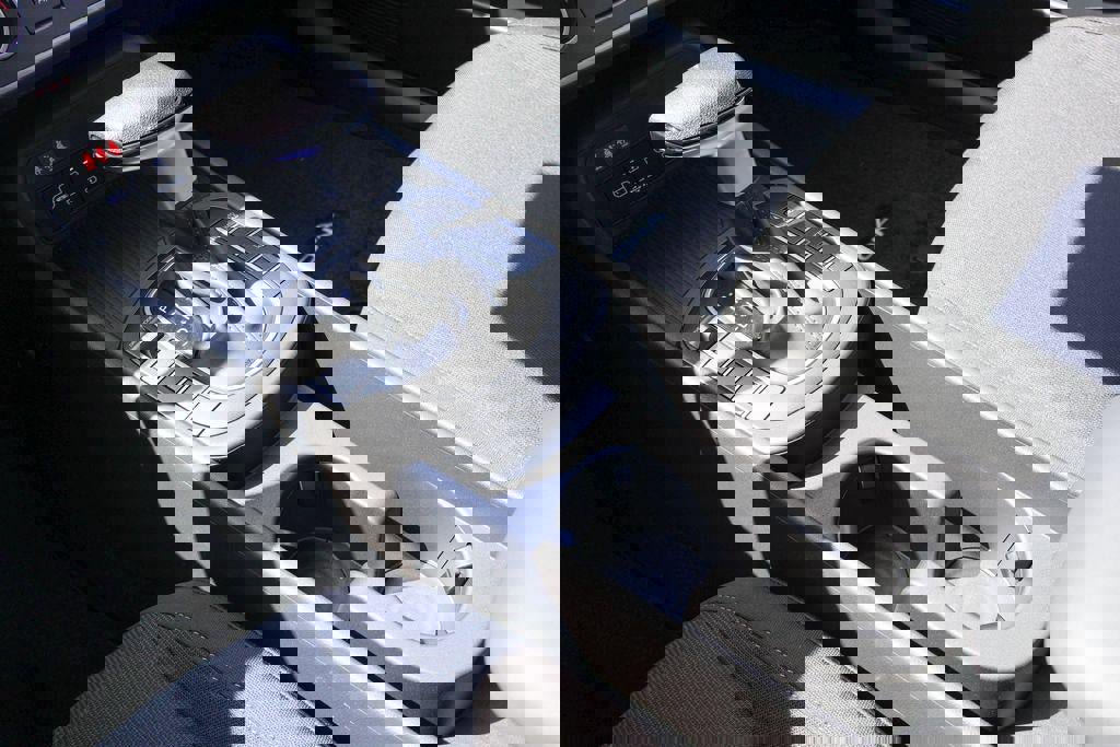 New 2026 Hyundai Kona SE image 16