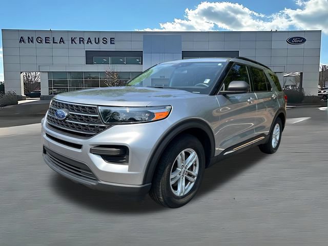 Used 2022 Ford Explorer XLT RWD image 3