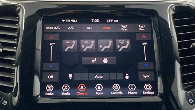 Used 2019 Jeep Cherokee Limited FWD image 18