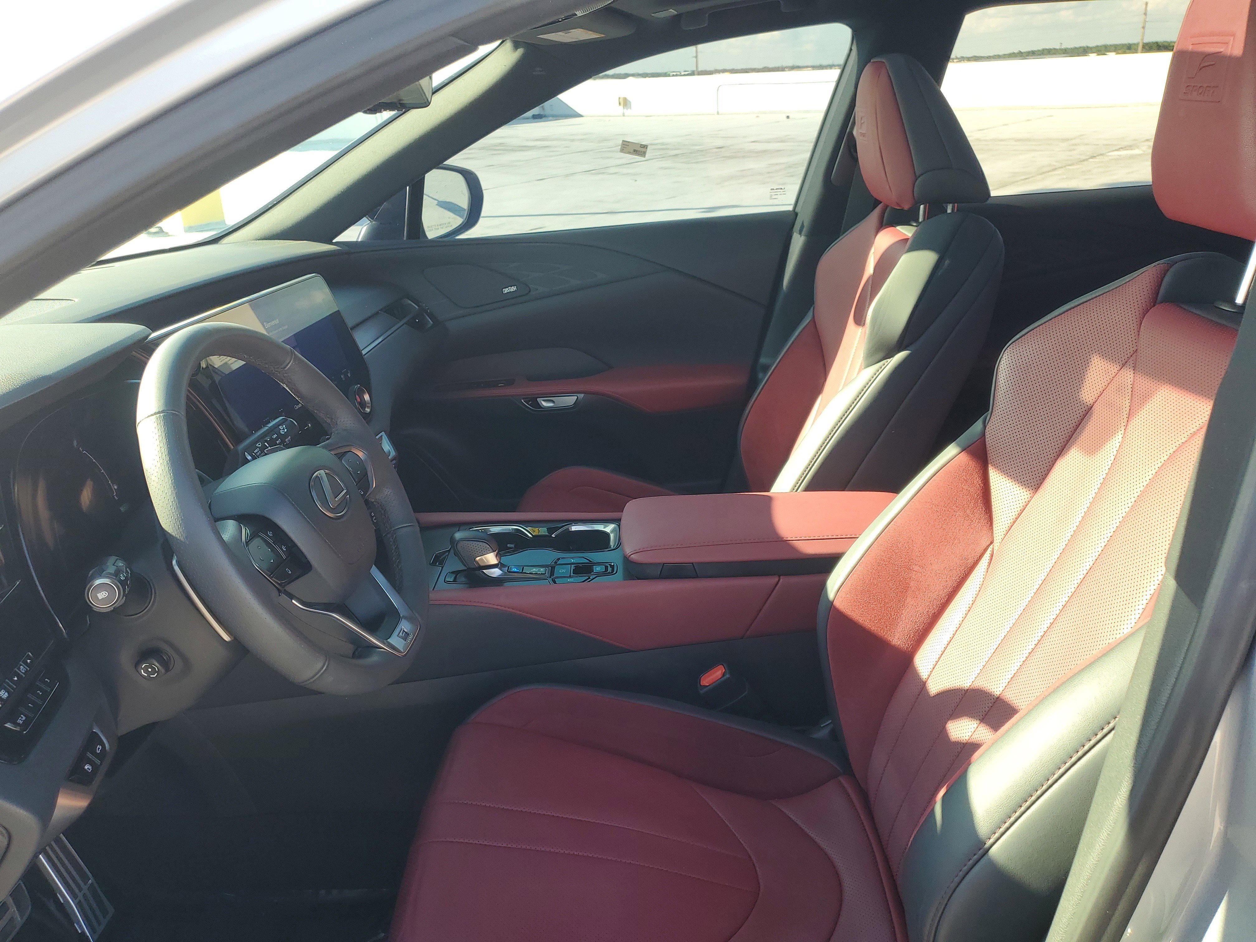 Used 2024 Lexus RX 500h F Sport image 18