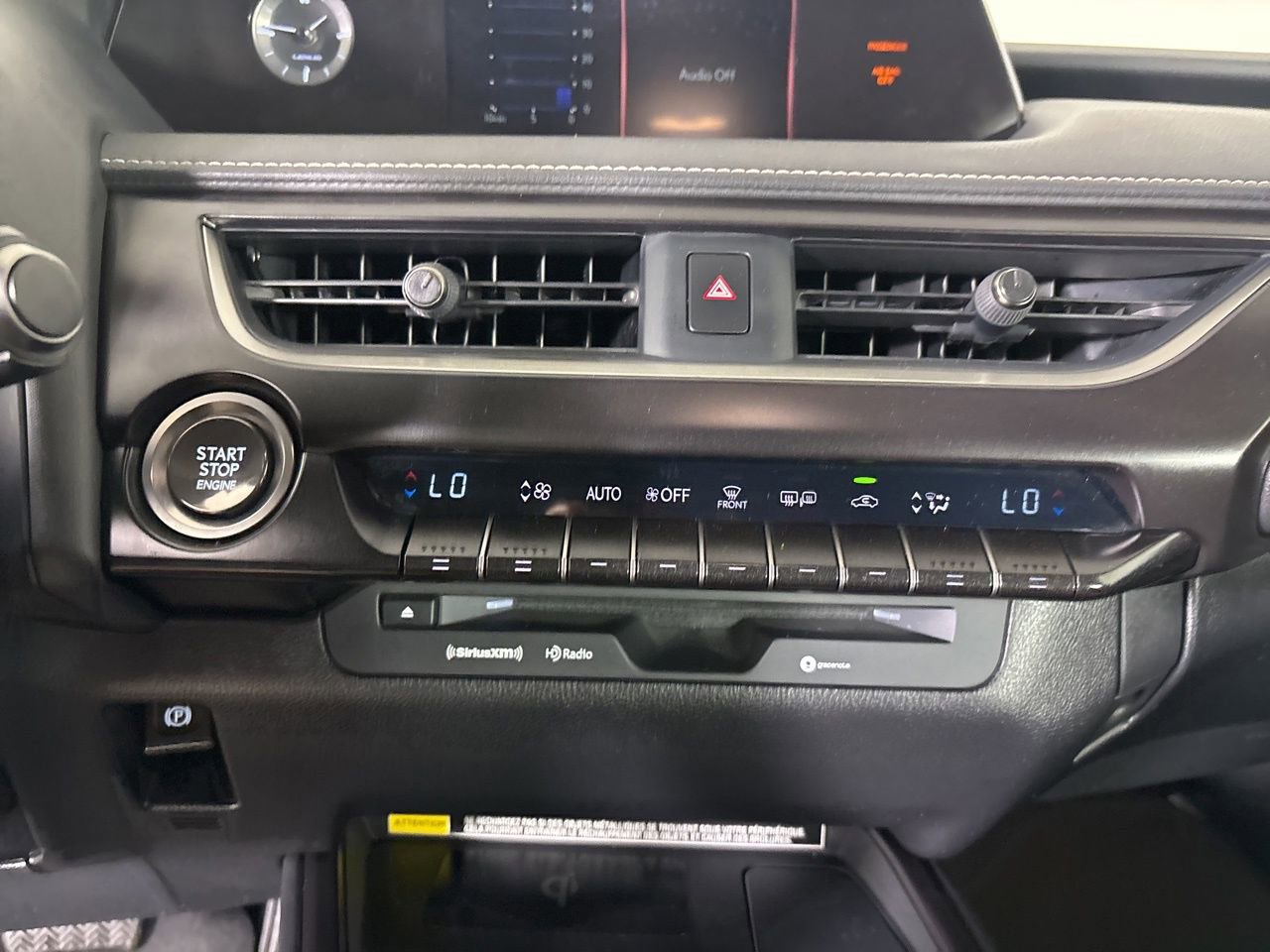 Used 2022 Lexus UX 200 w/ Accessory Package (Z1) image 16