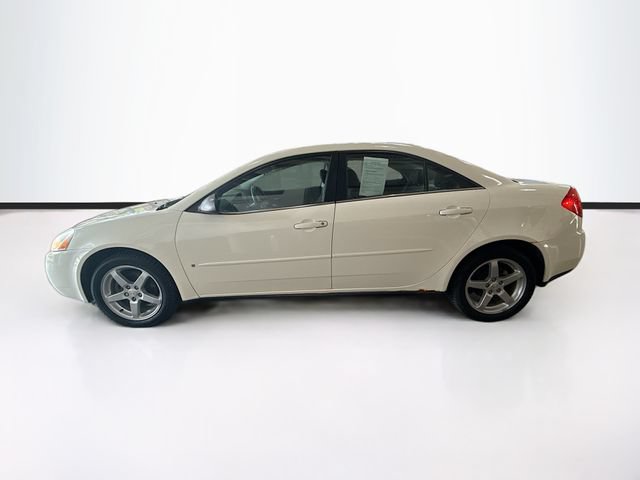Used 2008 Pontiac G6 Sedan w/ Sport Package FWD image 9