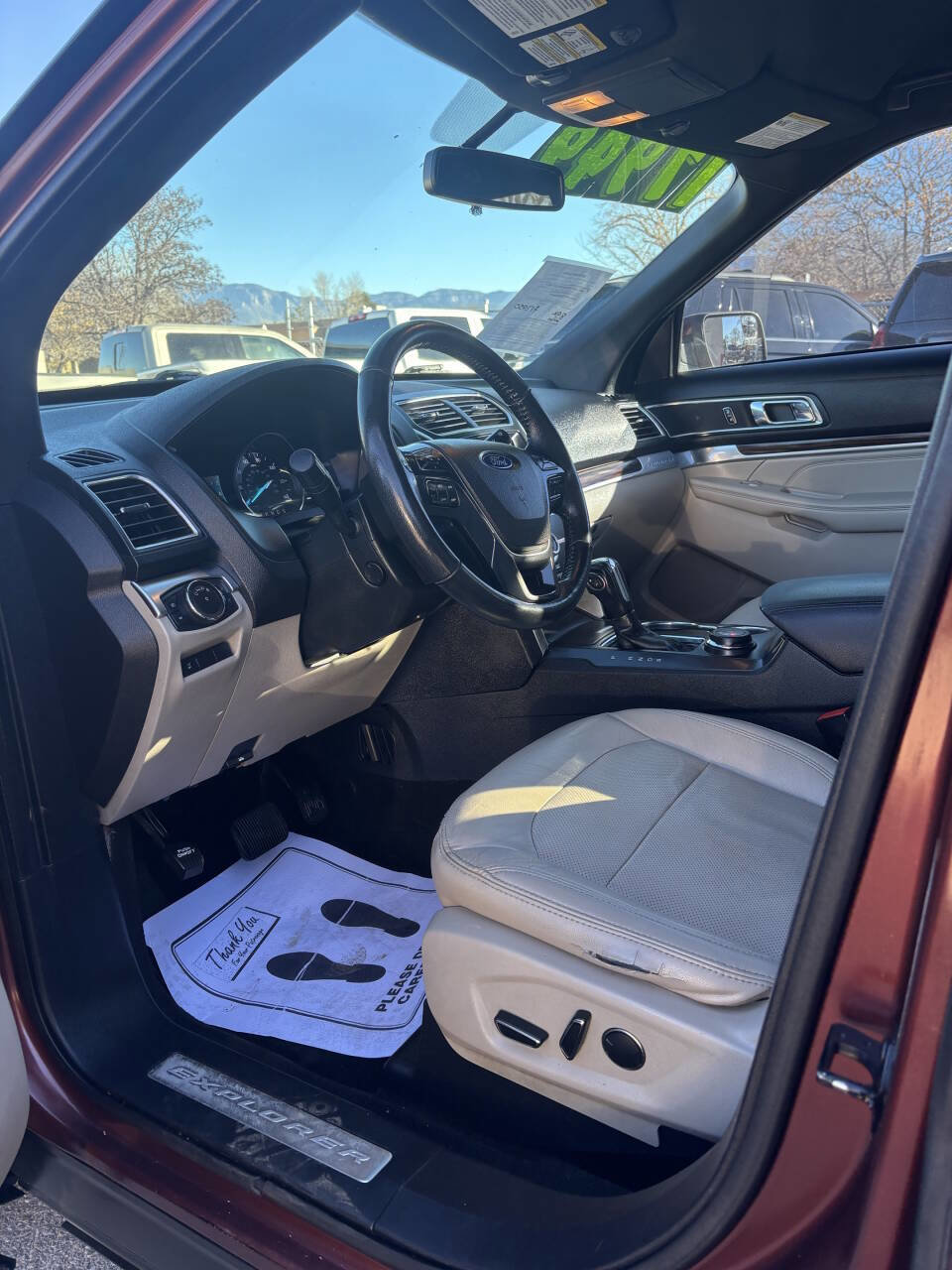 Used 2018 Ford Explorer Limited image 9