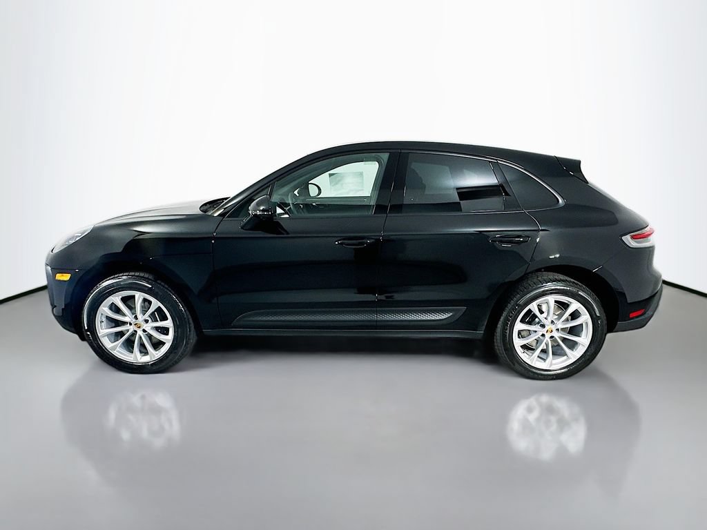 Certified 2026 Porsche Macan AWD/4WD video 2