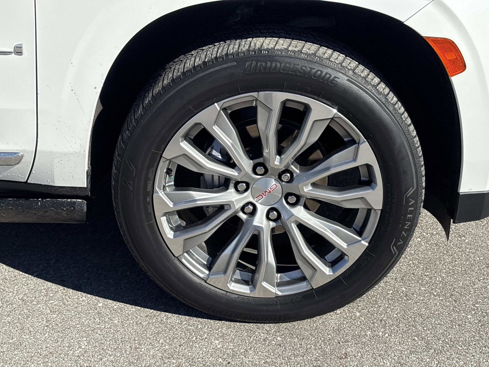 Certified 2022 GMC Yukon Denali image 10