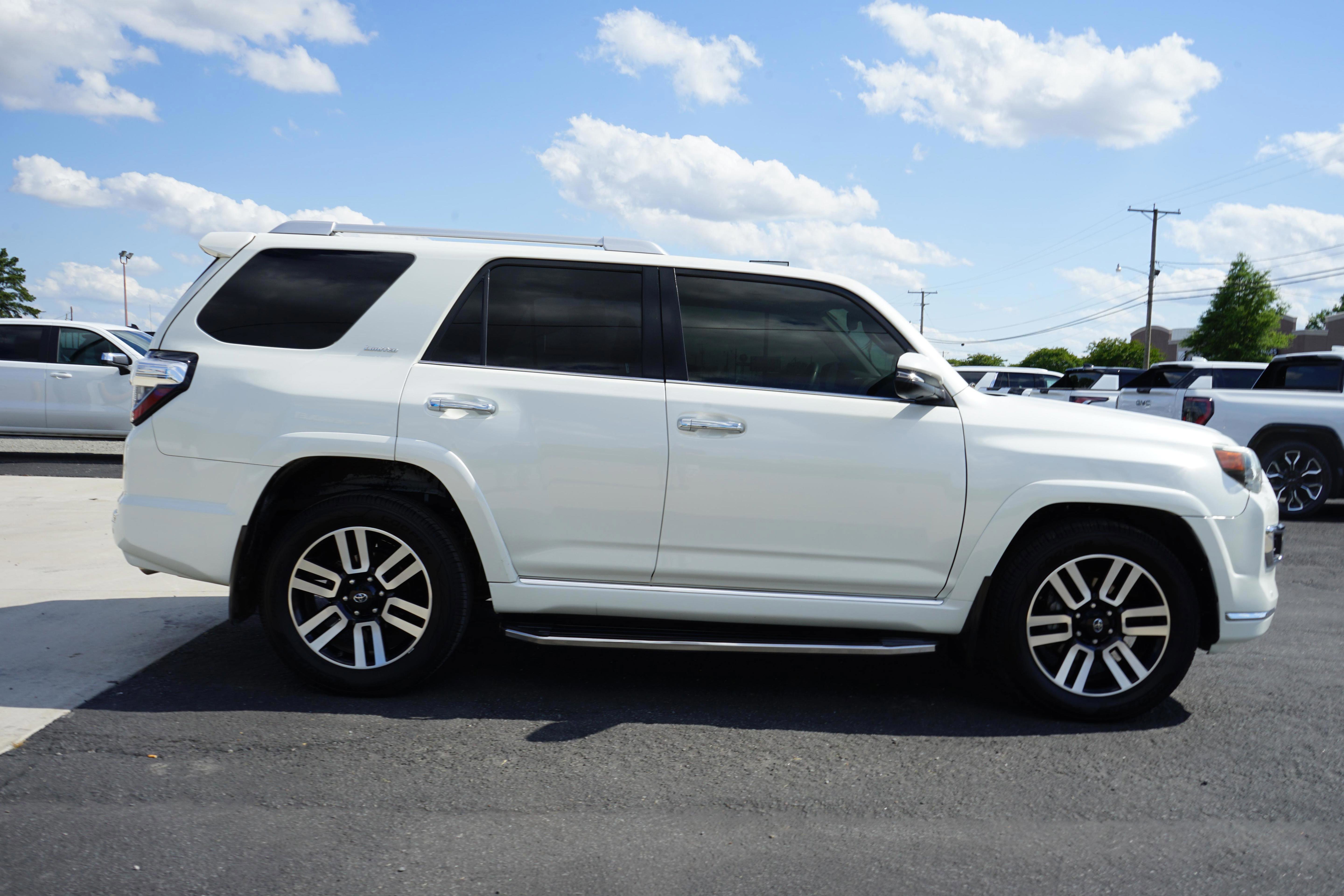Used 2020 Toyota 4Runner 2WD image 6