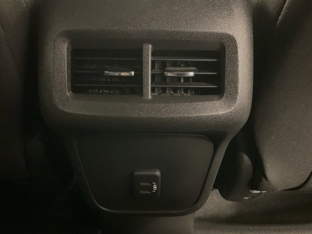 Used 2023 Chevrolet Equinox LT w/ LPO, Floor Liner Package image 19