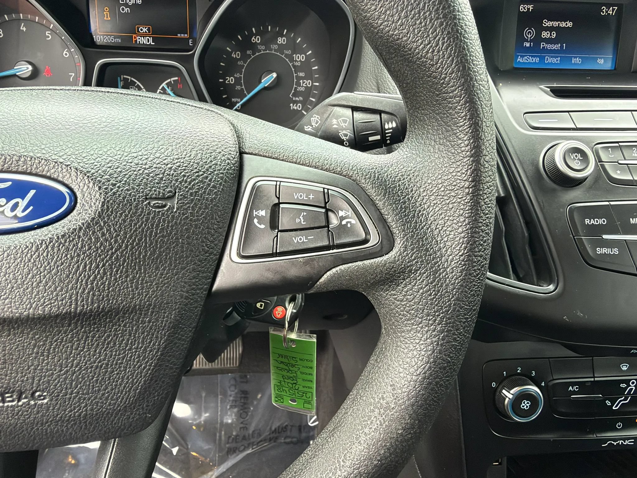 Used 2017 Ford Focus SE FWD image 18
