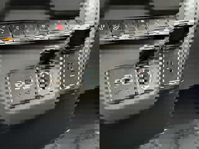 Used 2024 Chevrolet Silverado 1500 Custom Trail Boss w/ LPO, Dark Essentials Package image 29