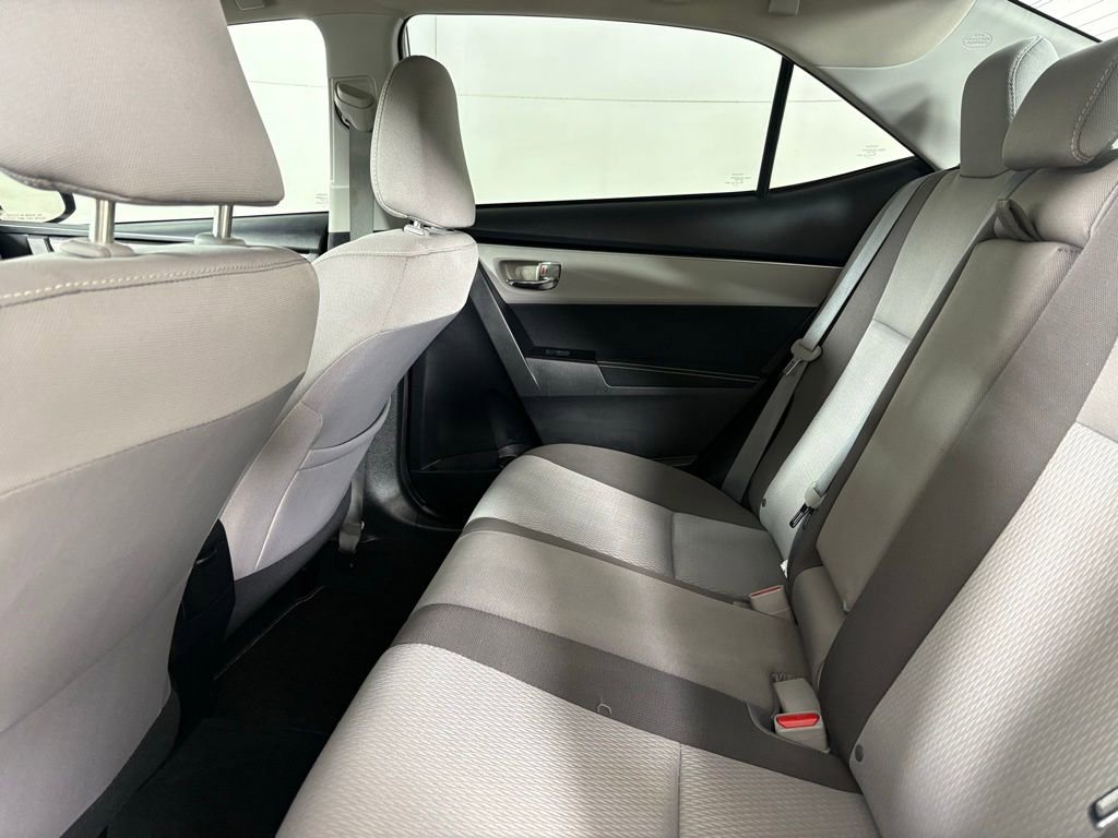 Used 2017 Toyota Corolla LE w/ Carpet Mat Package (TMS) image 32
