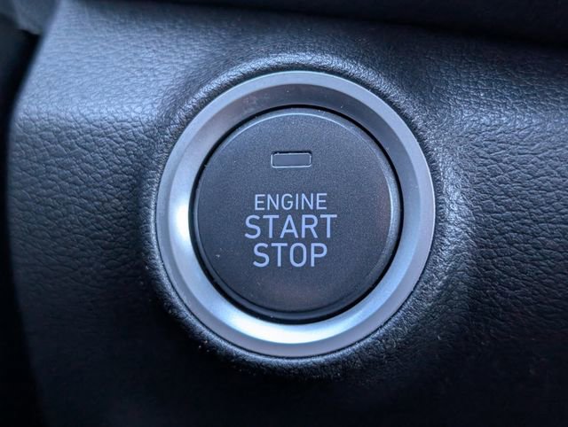 Used 2023 Hyundai Kona Limited image 27