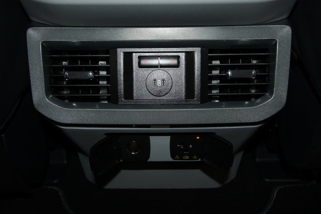 Used 2024 Ford F250 Limited AWD/4WD image 34