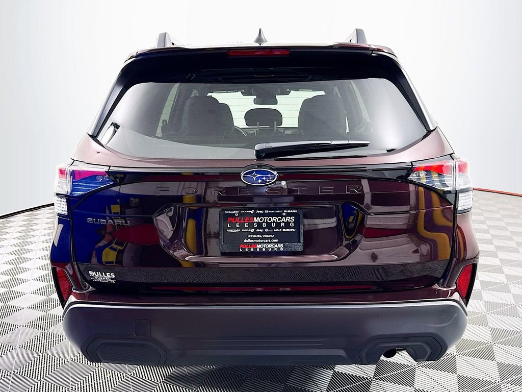 Used 2026 Subaru Forester Premium AWD/4WD image 6