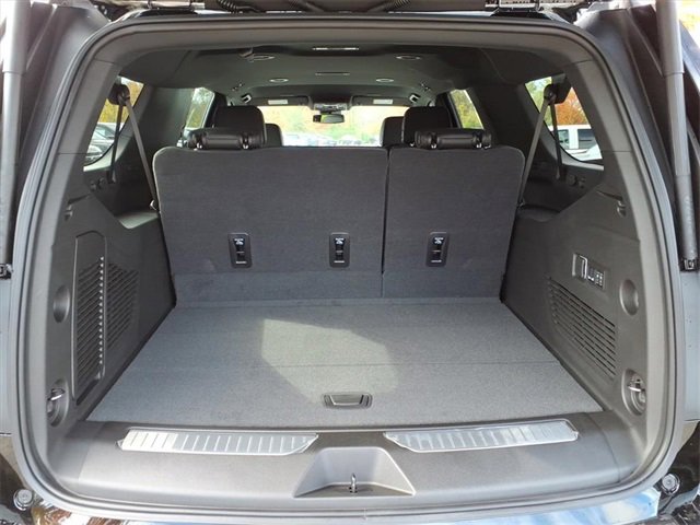 New 2026 Chevrolet Suburban RST w/ Comfort Package image 13