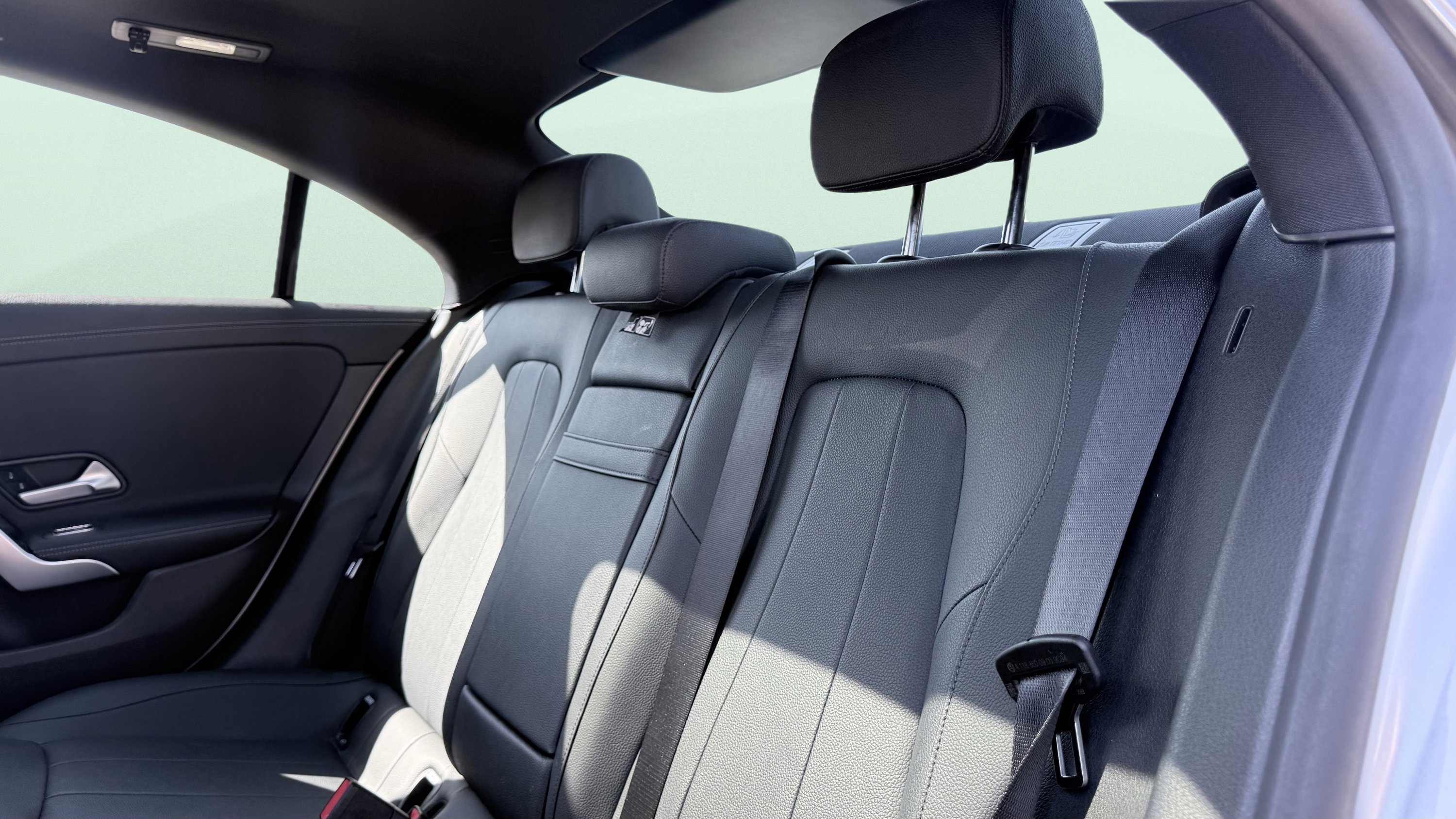 Used 2025 Mercedes-Benz CLA 250 image 33