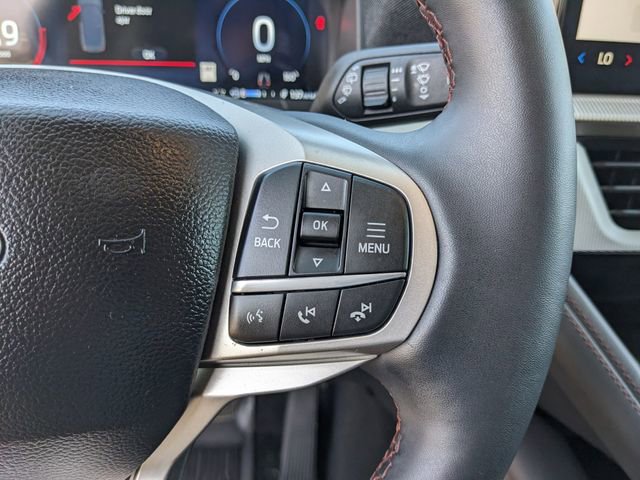 Used 2025 Ford Explorer Active w/ Active Comfort Package AWD/4WD image 34