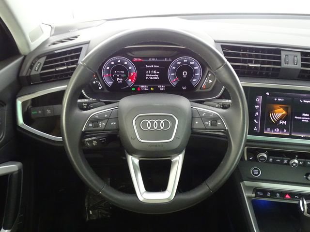 Used 2024 Audi Q3 2.0T Premium Plus image 27