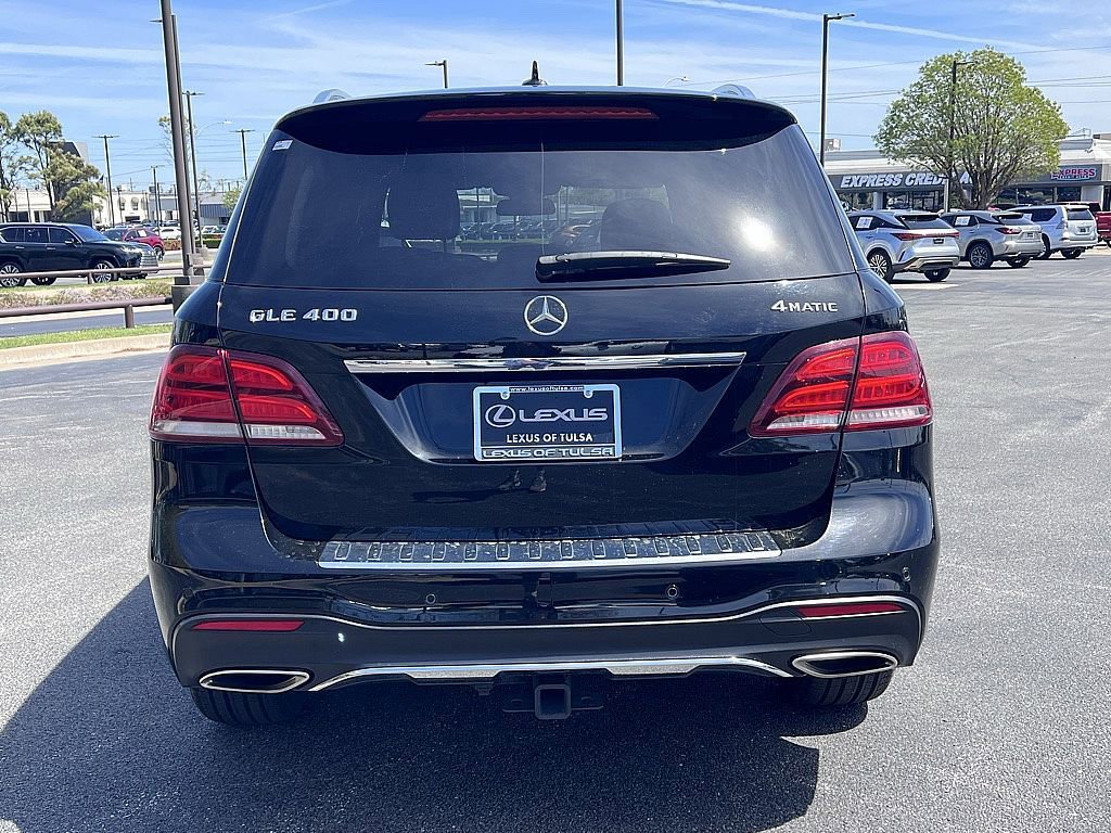 Used 2016 Mercedes-Benz GLE 400 4MATIC image 4