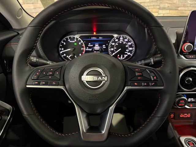 Certified 2025 Nissan Sentra SR w/ Midnight Edition FWD image 14