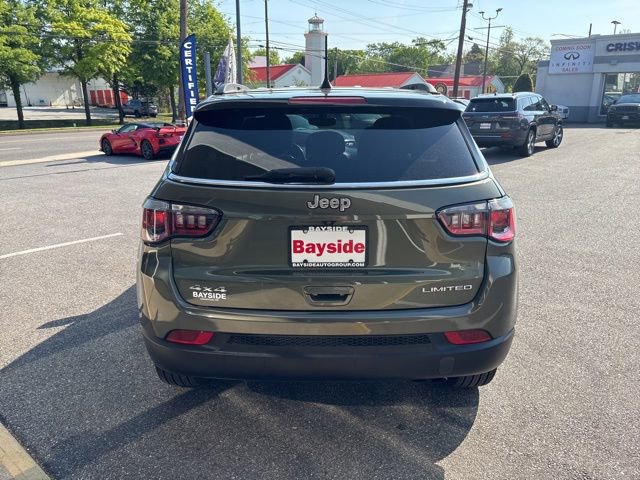 Used 2017 Jeep Compass Limited AWD/4WD image 32