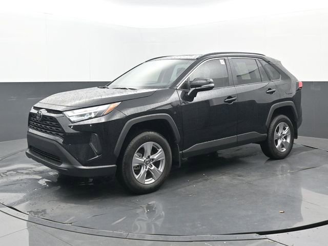 Used 2025 Toyota RAV4 XLE w/ Convenience Package image 23