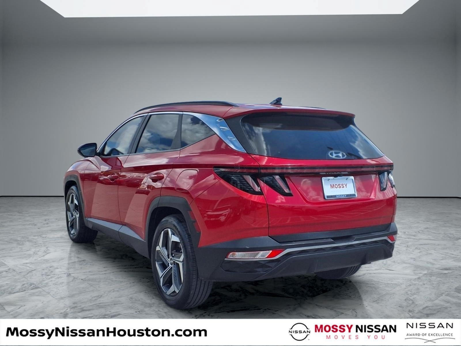 Used 2022 Hyundai Tucson SEL w/ Convenience Package FWD image 2