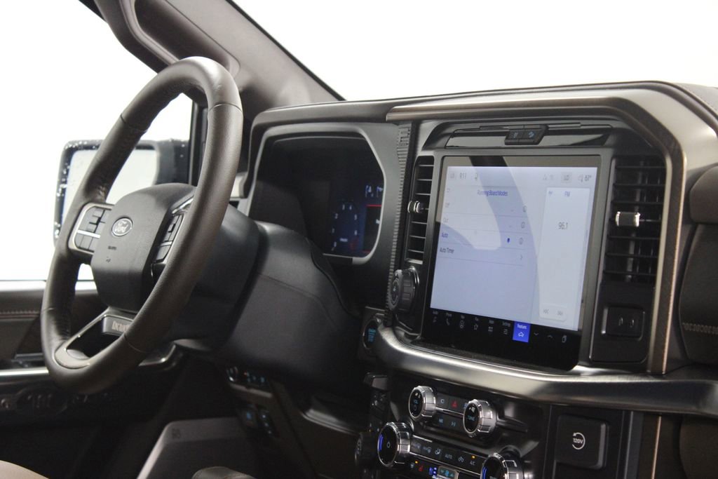 New 2026 Ford F150 King Ranch w/ Equipment Group 601A High image 31