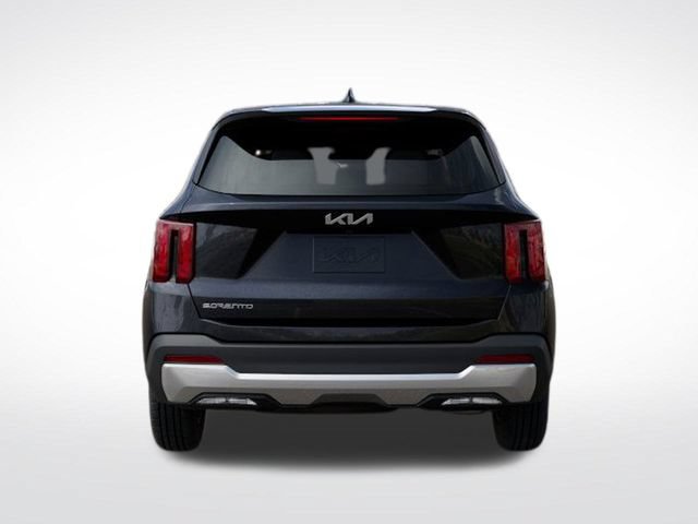 Used 2025 Kia Sorento LX FWD image 5