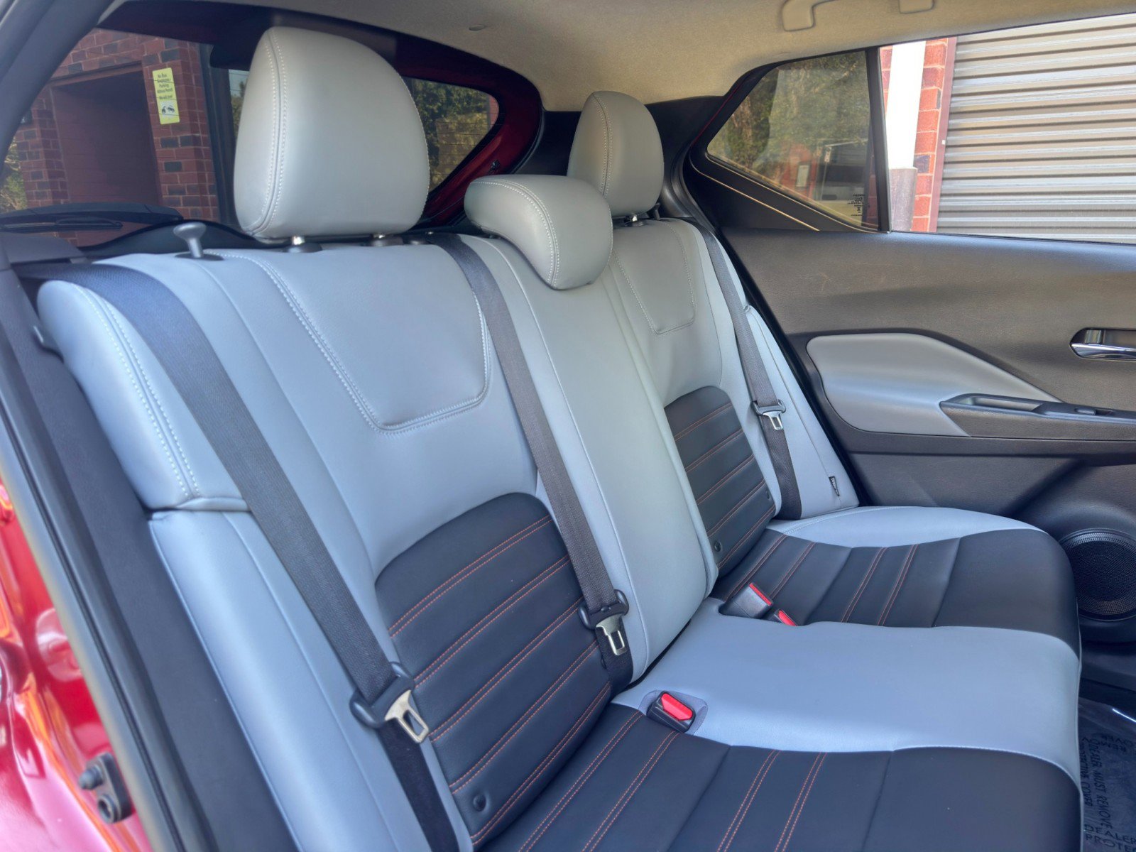 Used 2023 Nissan Kicks SR w/ SR Premium Package FWD image 34