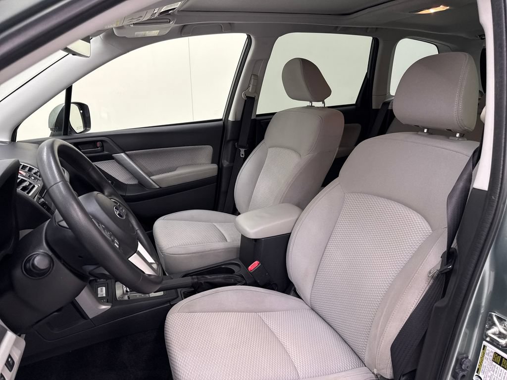 Used 2017 Subaru Forester 2.5i Premium AWD/4WD image 16