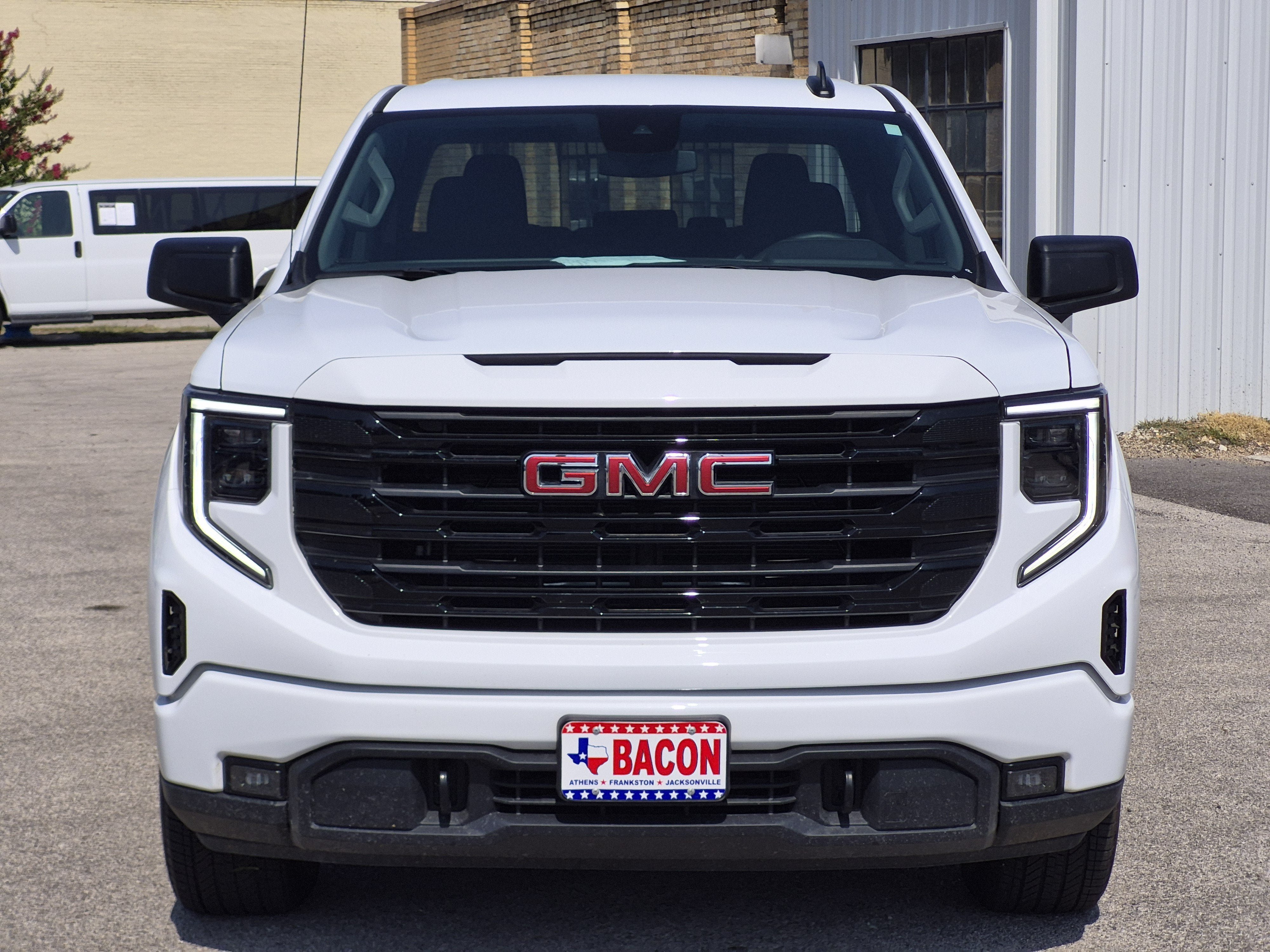 Used 2026 GMC Sierra 1500 Elevation AWD/4WD image 2