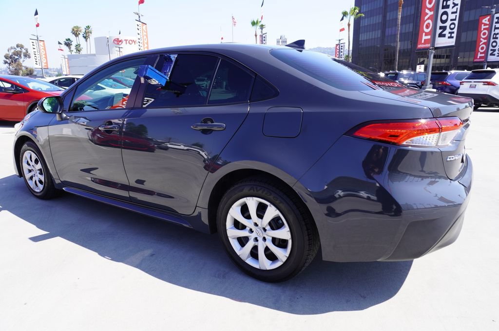 Certified 2023 Toyota Corolla LE w/ Carpet Mat Package (TMS) FWD image 5