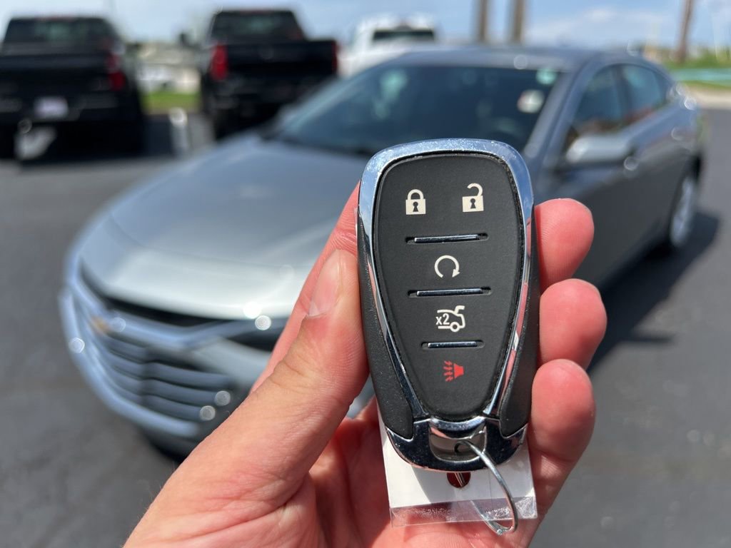 Used 2024 Chevrolet Malibu LT FWD image 46