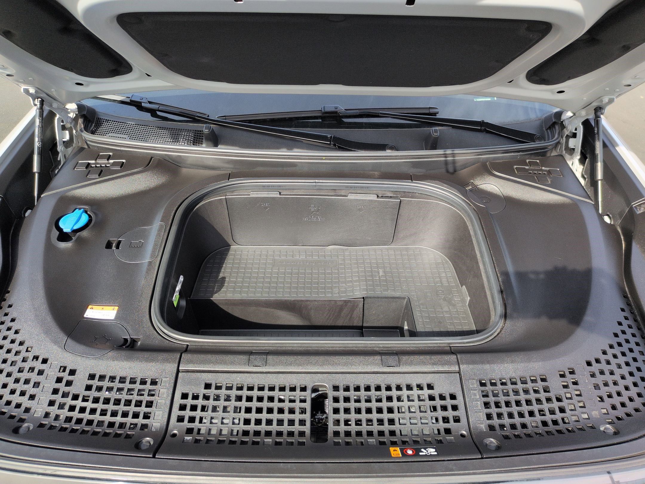 Used 2026 Hyundai Ioniq 9 Limited image 35